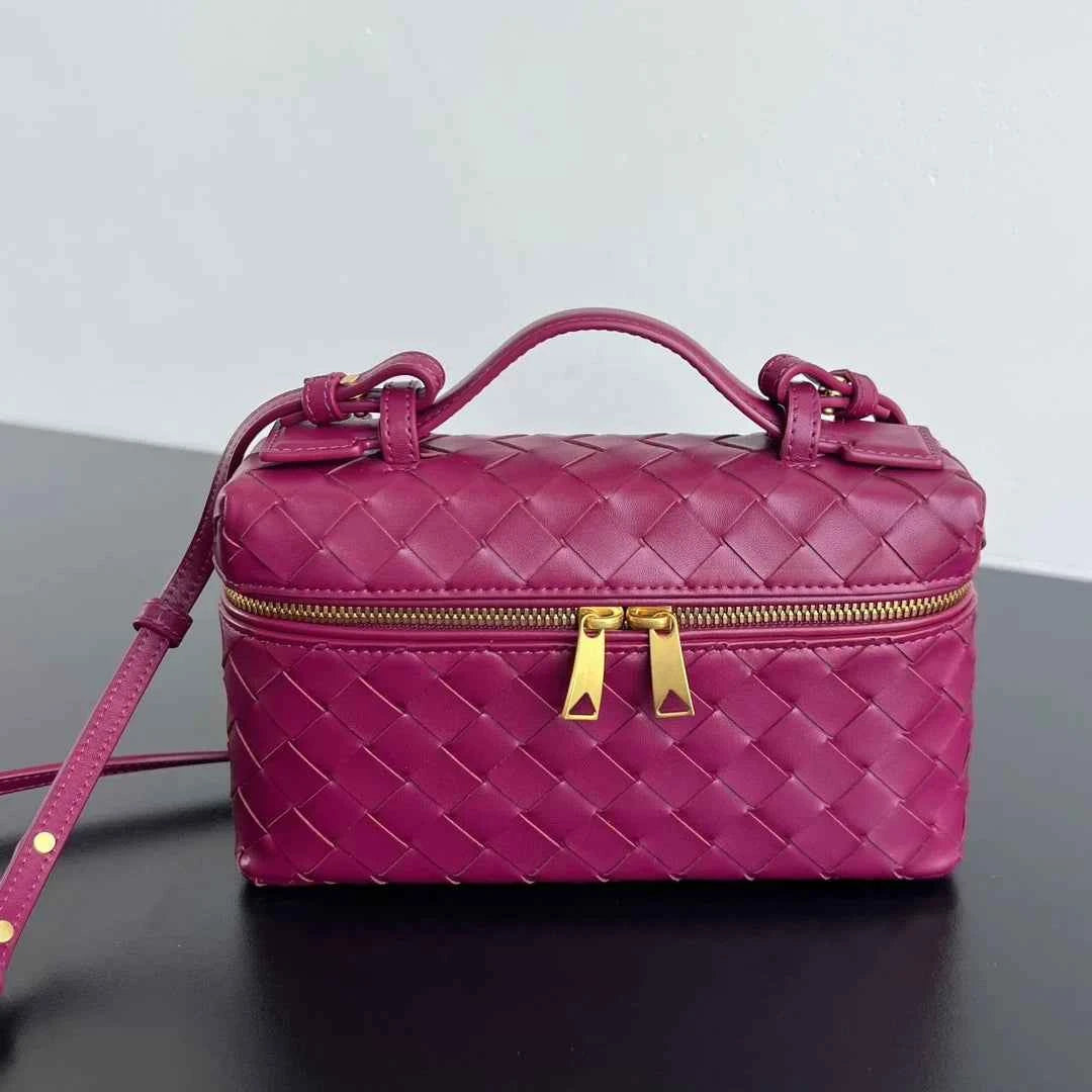 Bottega Veneta Bang Bang Vanity Case 789109 Calfskin purple