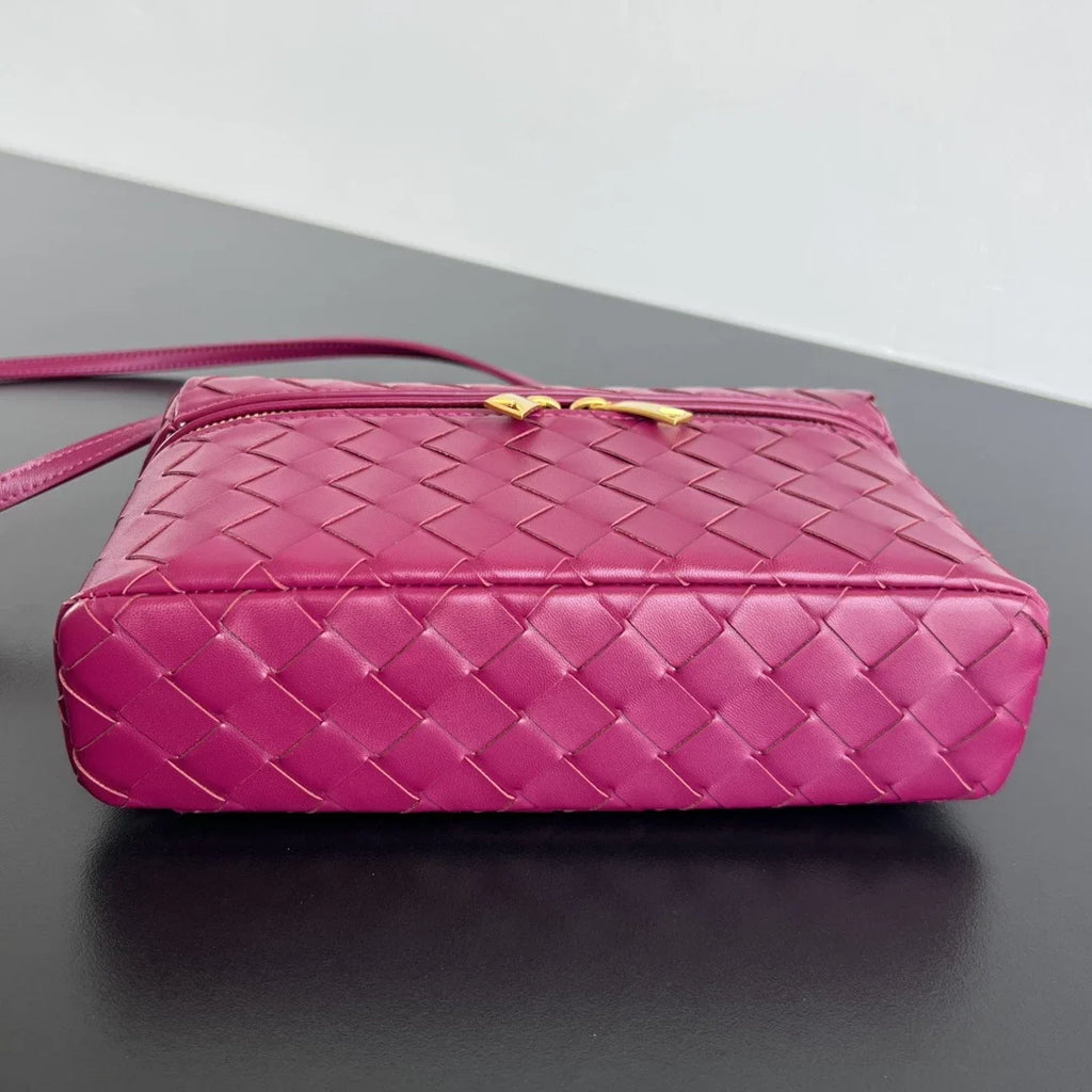 Bottega Veneta Bang Bang Vanity Case 789109 Calfskin purple