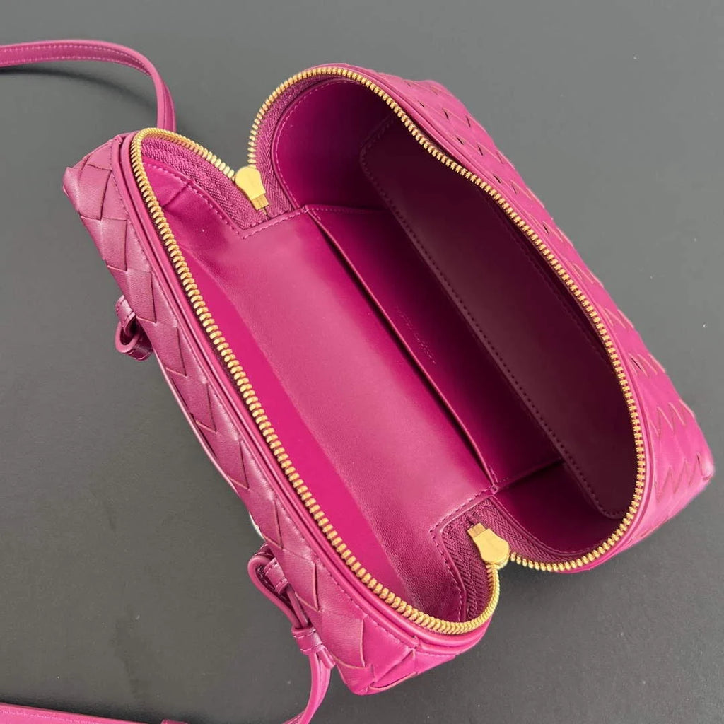 Bottega Veneta Bang Bang Vanity Case 789109 Calfskin purple