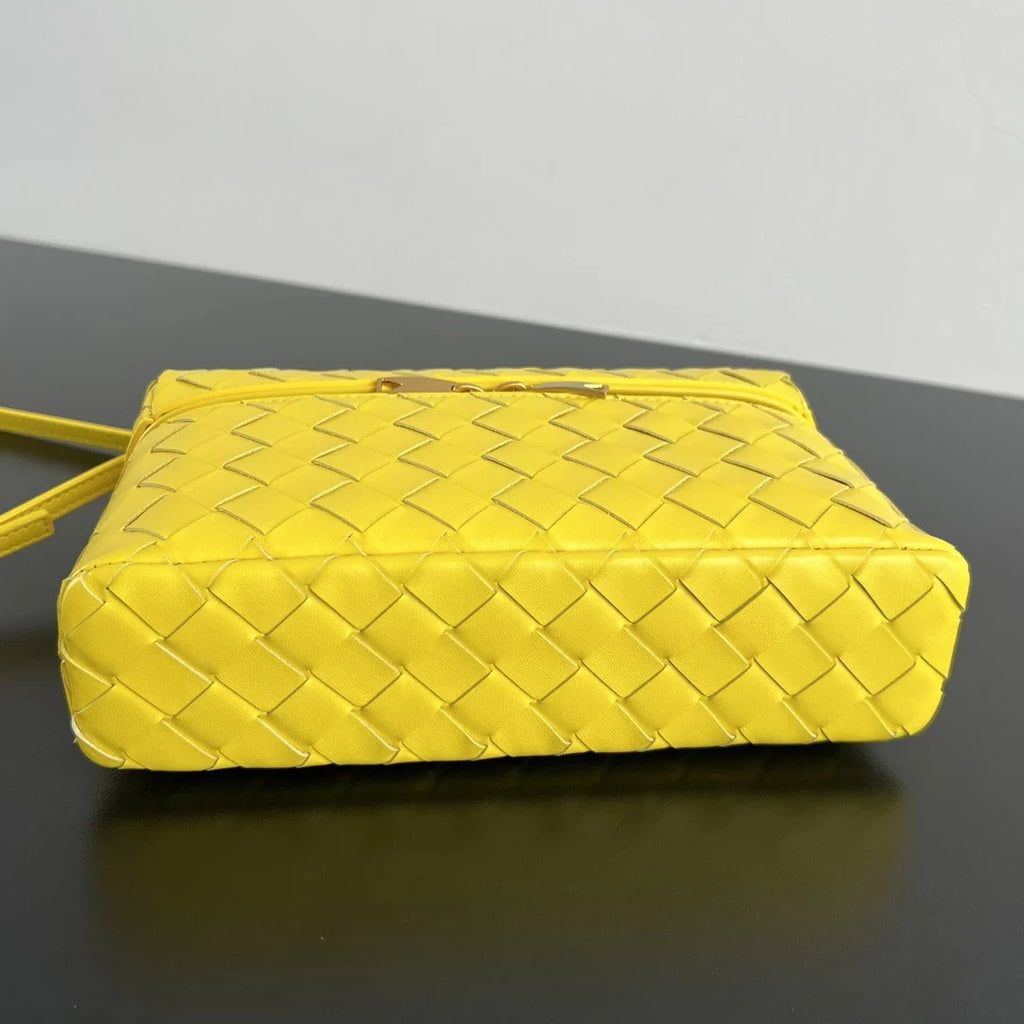 Bottega Veneta Bang Bang Vanity Case 789109 Calfskin yellow