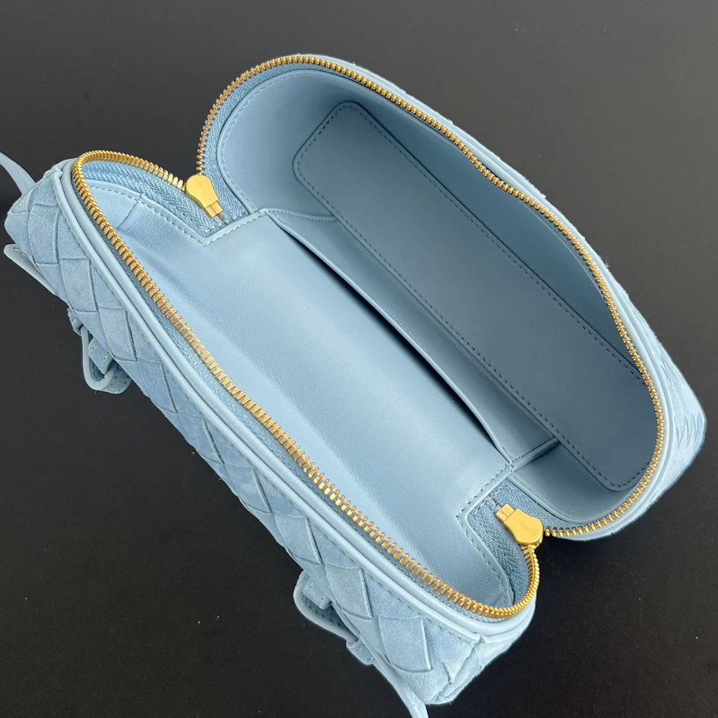 Bottega Veneta Bang Bang Vanity Case 789109 Suede blue