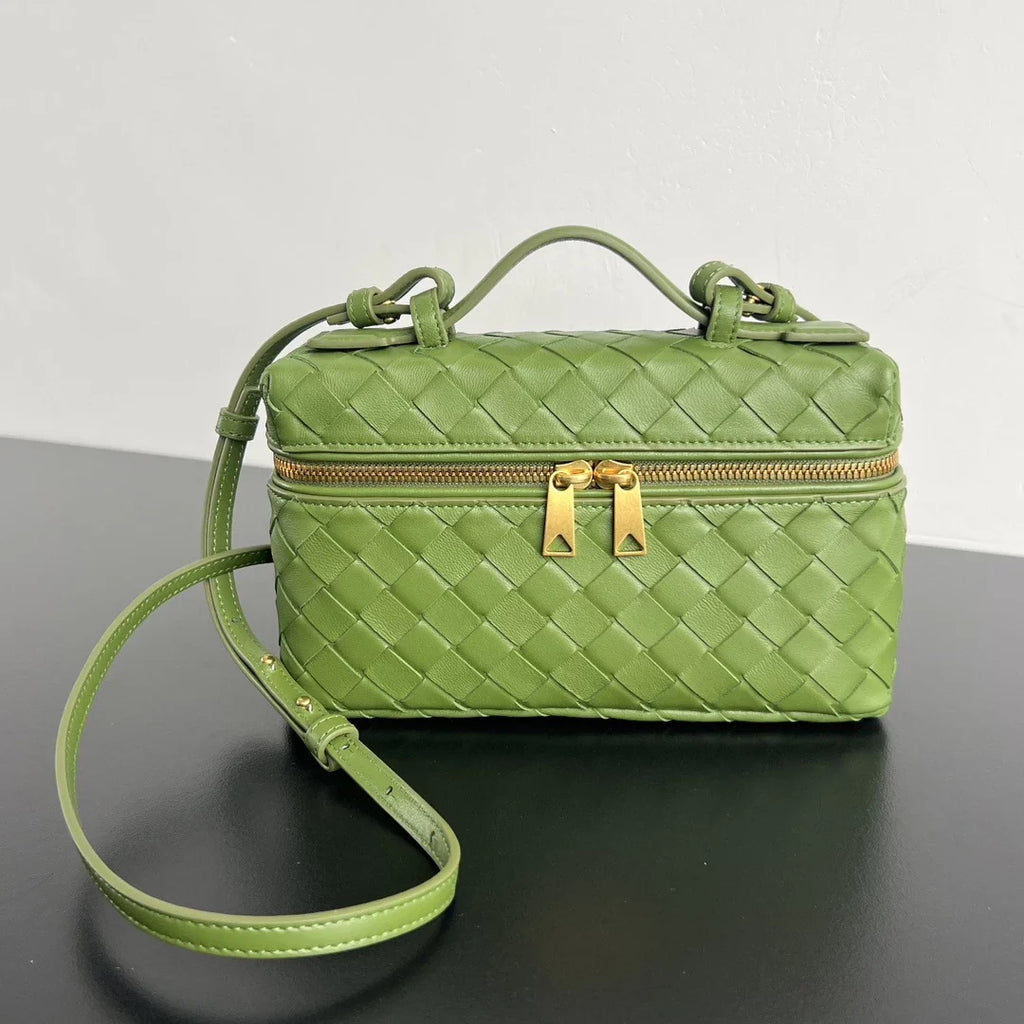 Bottega Veneta Bang Bang Vanity Case 789109 Calfskin green