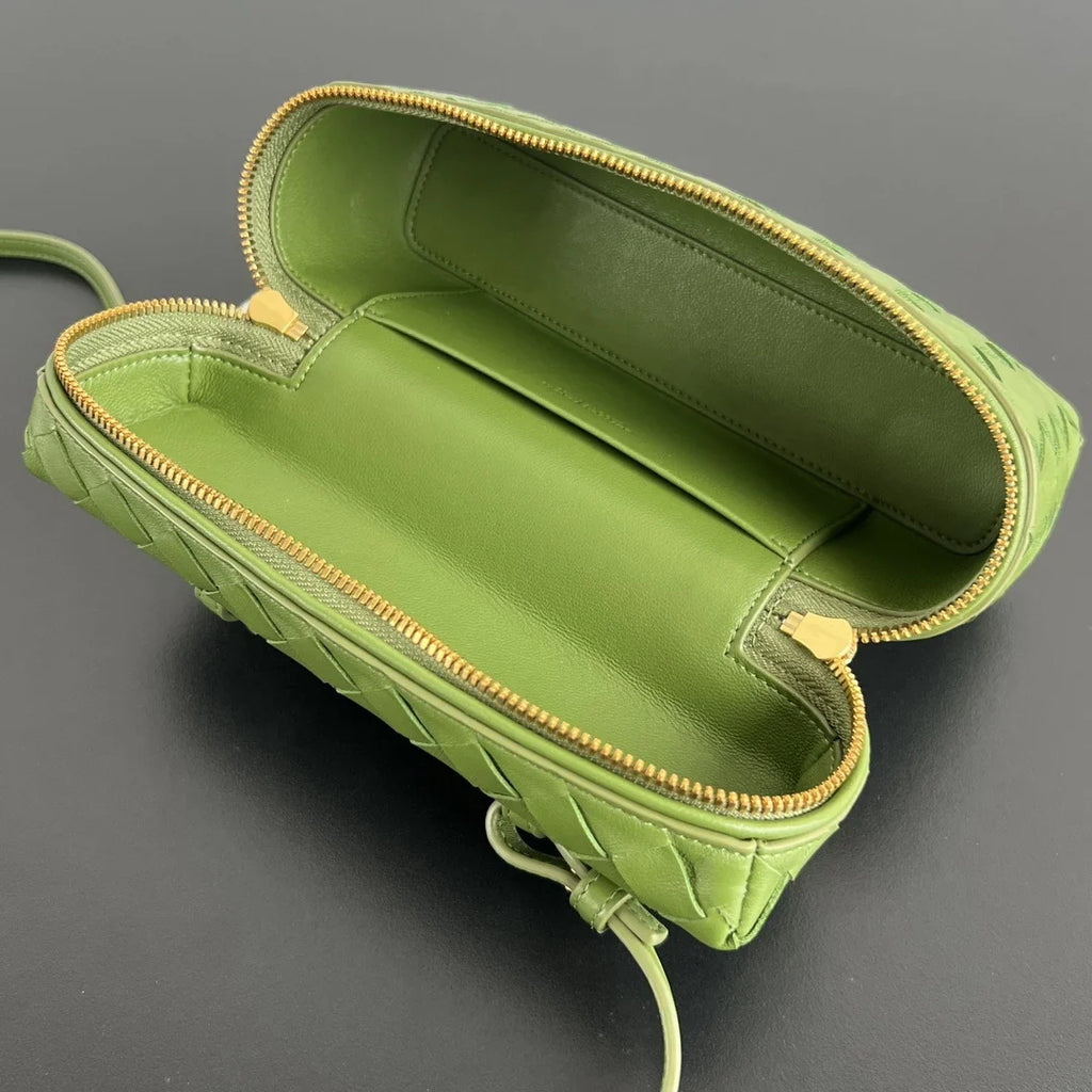 Bottega Veneta Bang Bang Vanity Case 789109 Calfskin green