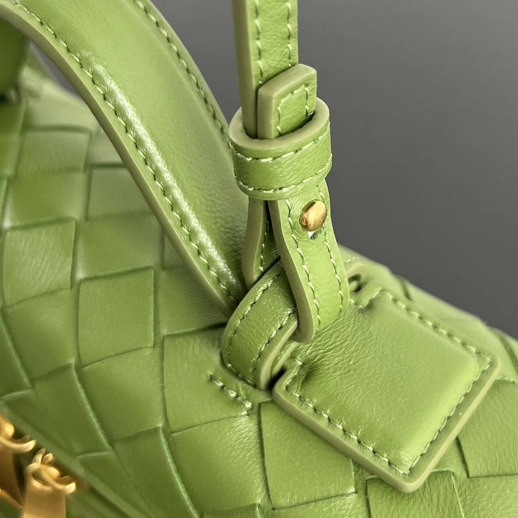Bottega Veneta Bang Bang Vanity Case 789109 Calfskin green