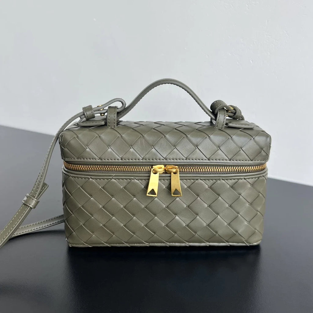 Bottega Veneta Bang Bang Vanity Case 789109 Calfskin army green