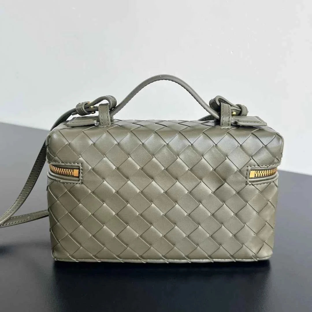 Bottega Veneta Bang Bang Vanity Case 789109 Calfskin army green