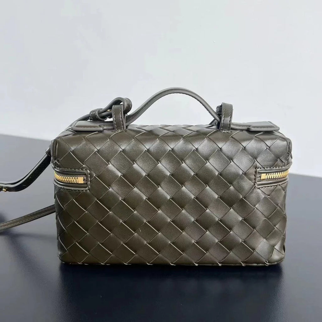 Bottega Veneta Bang Bang Vanity Case 789109 Calfskin dark green