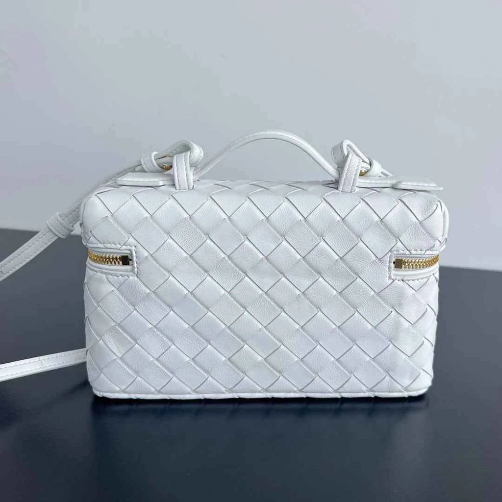 Bottega Veneta Bang Bang Vanity Case 789109 Calfskin white