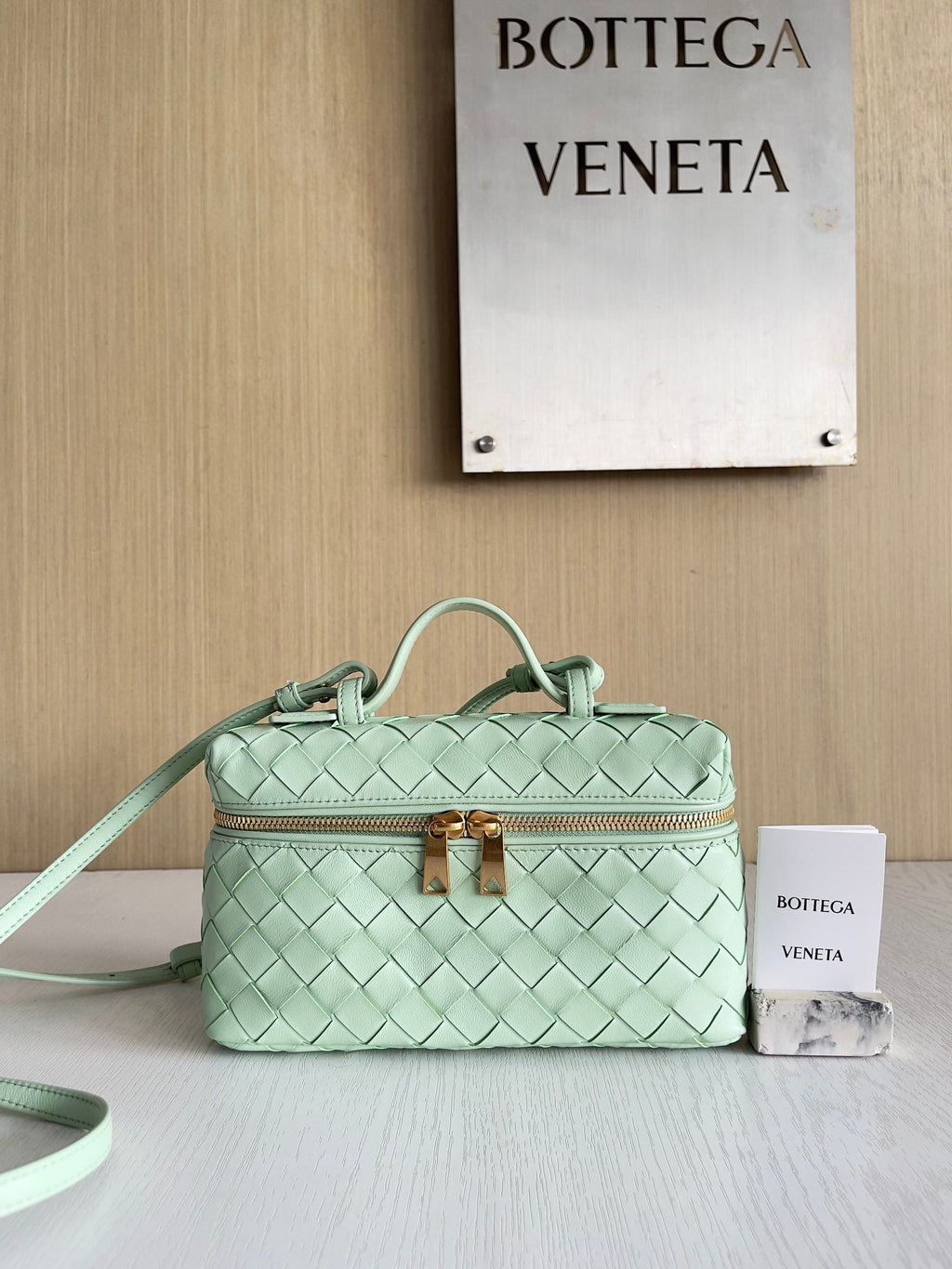 Bottega Veneta Bang Bang Vanity Case 789109 Light Green