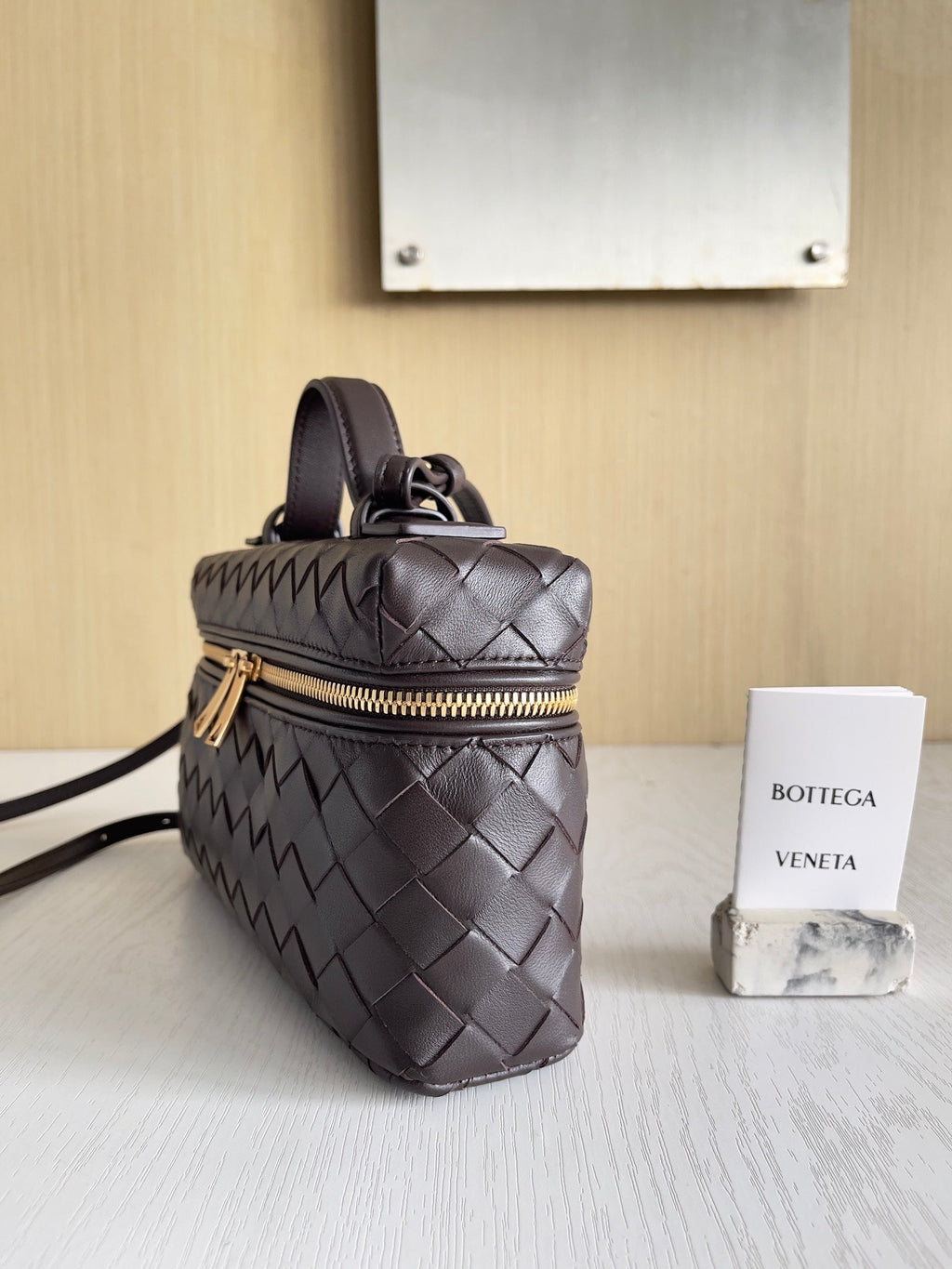 Bottega Veneta Bang Bang Vanity Case 789109 Brown