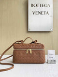 Bottega Veneta Bang Bang Vanity Case 789109 Brown