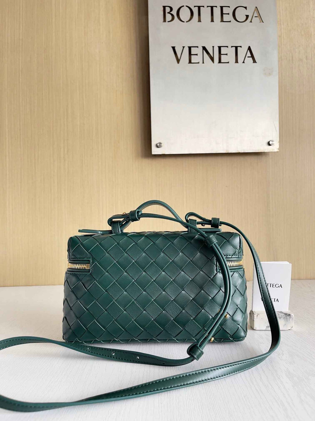 Bottega Veneta Bang Bang Vanity Case 789109 Green