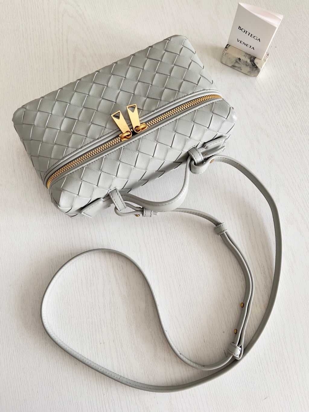 Bottega Veneta Bang Bang Vanity Case 789109 Gray
