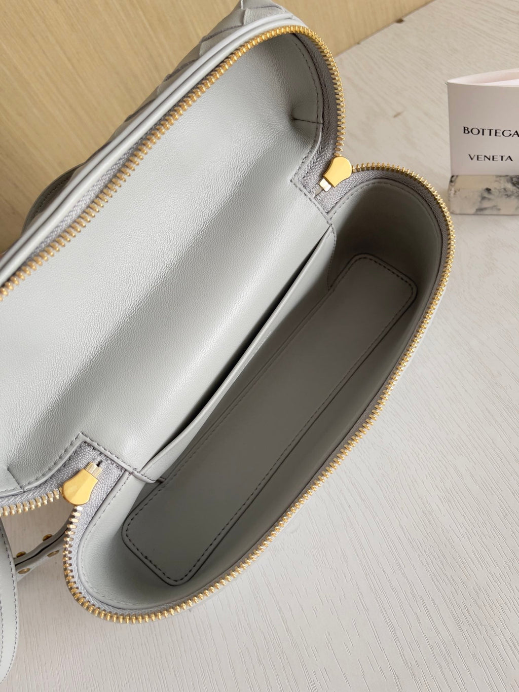 Bottega Veneta Bang Bang Vanity Case 789109 Gray