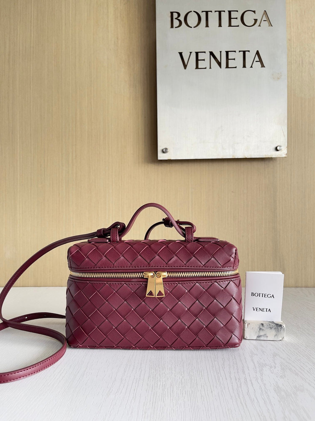 Bottega Veneta Bang Bang Vanity Case 789109 Cherry