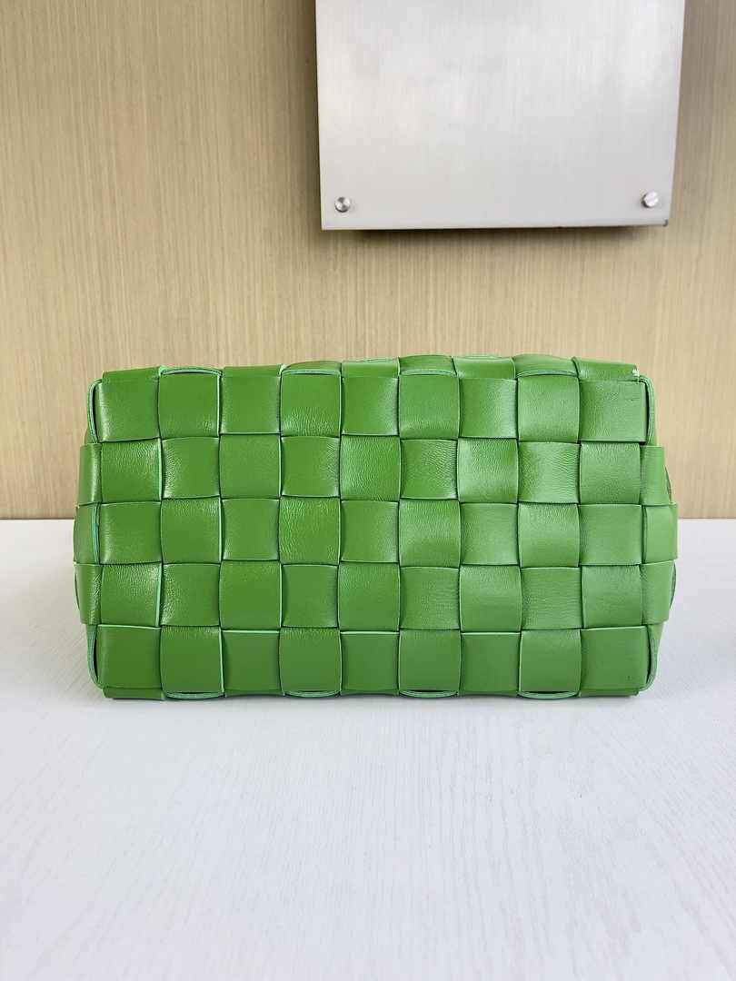 Bottega Veneta Bowling Cassette Bag 730327 Lambskin Green