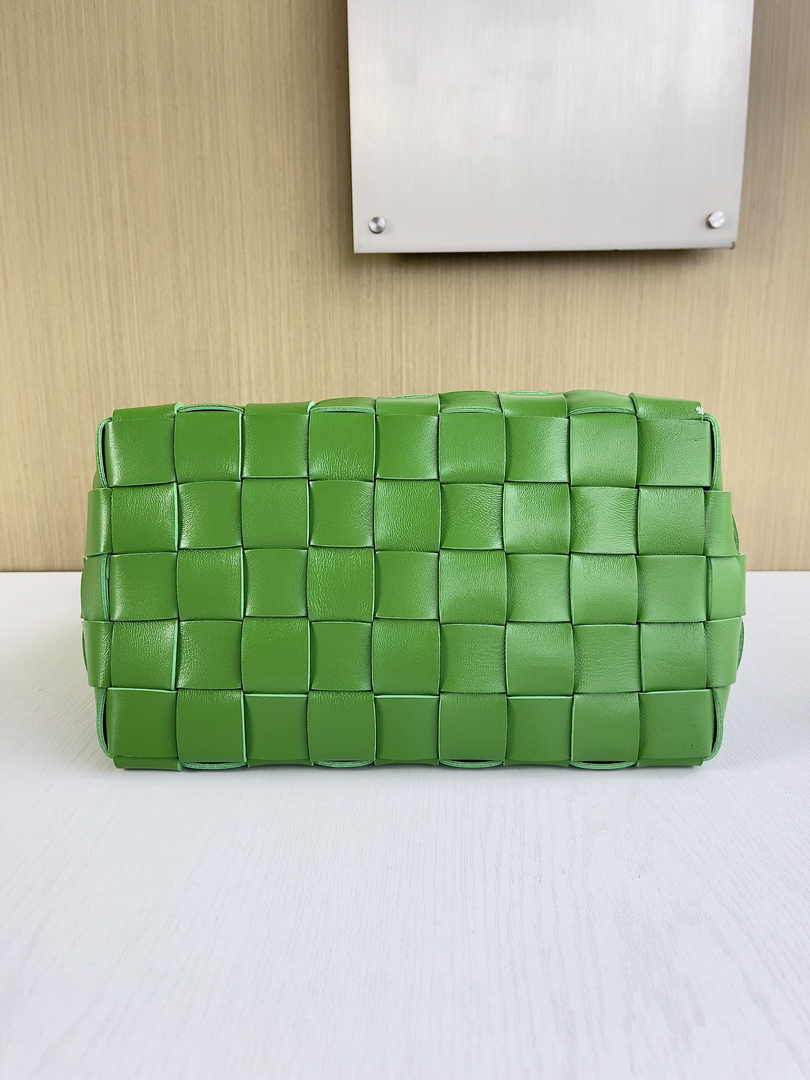 Bottega Veneta Bowling Cassette Bag 730327 Lambskin Green