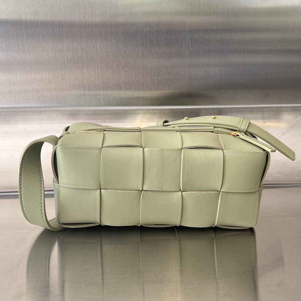 Bottega Veneta BV 729166 Small Brick Cassette In Light Green