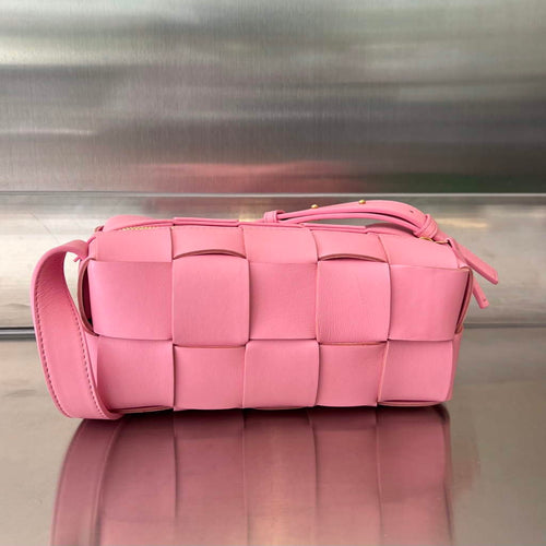 Bottega Veneta BV 729166 Small Brick Cassette In Pink