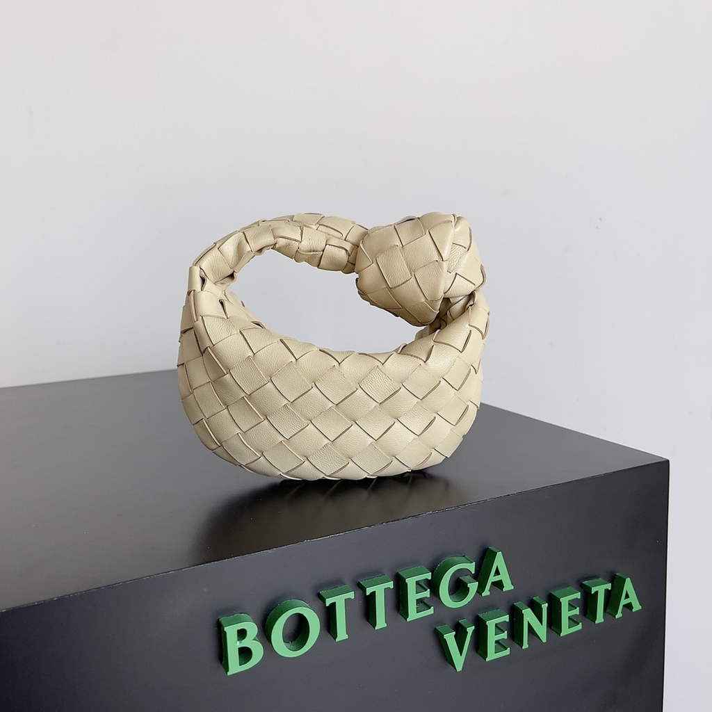 Bottega Veneta Candy Jodie bag 730828 Calfskin Beige