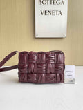 Bottega Veneta Cassette Bag 717089 Calfskin Wine Red