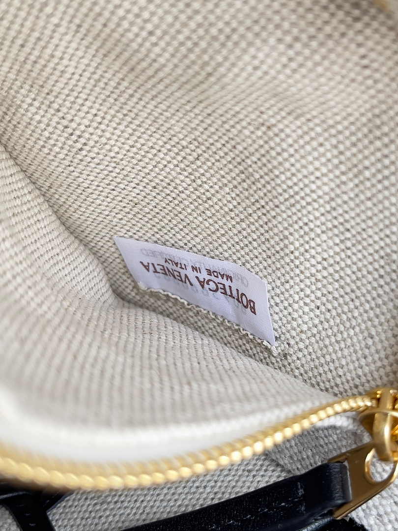 Bottega Veneta Cassette Bag 741451 Cotton Beige Gold