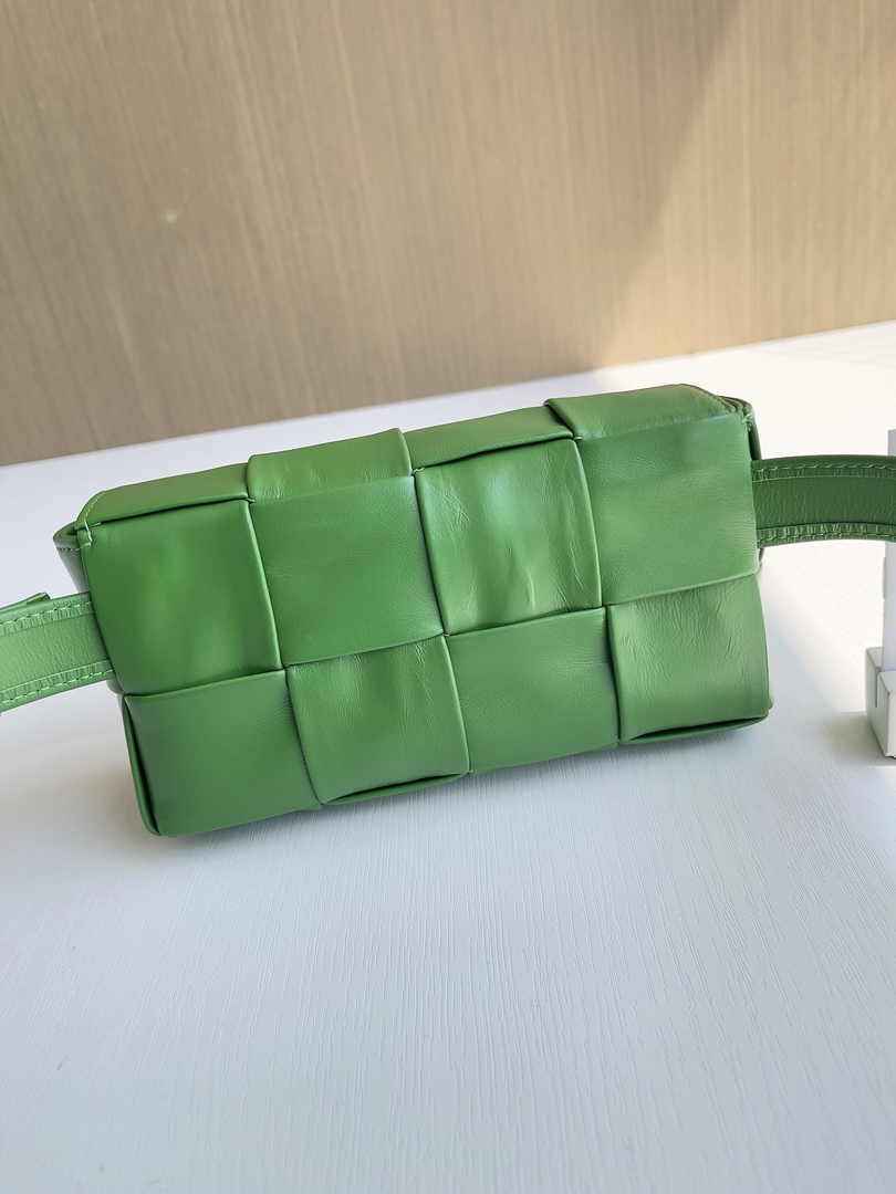Bottega Veneta Cassette Belt Bag 651053 Lambskin Green