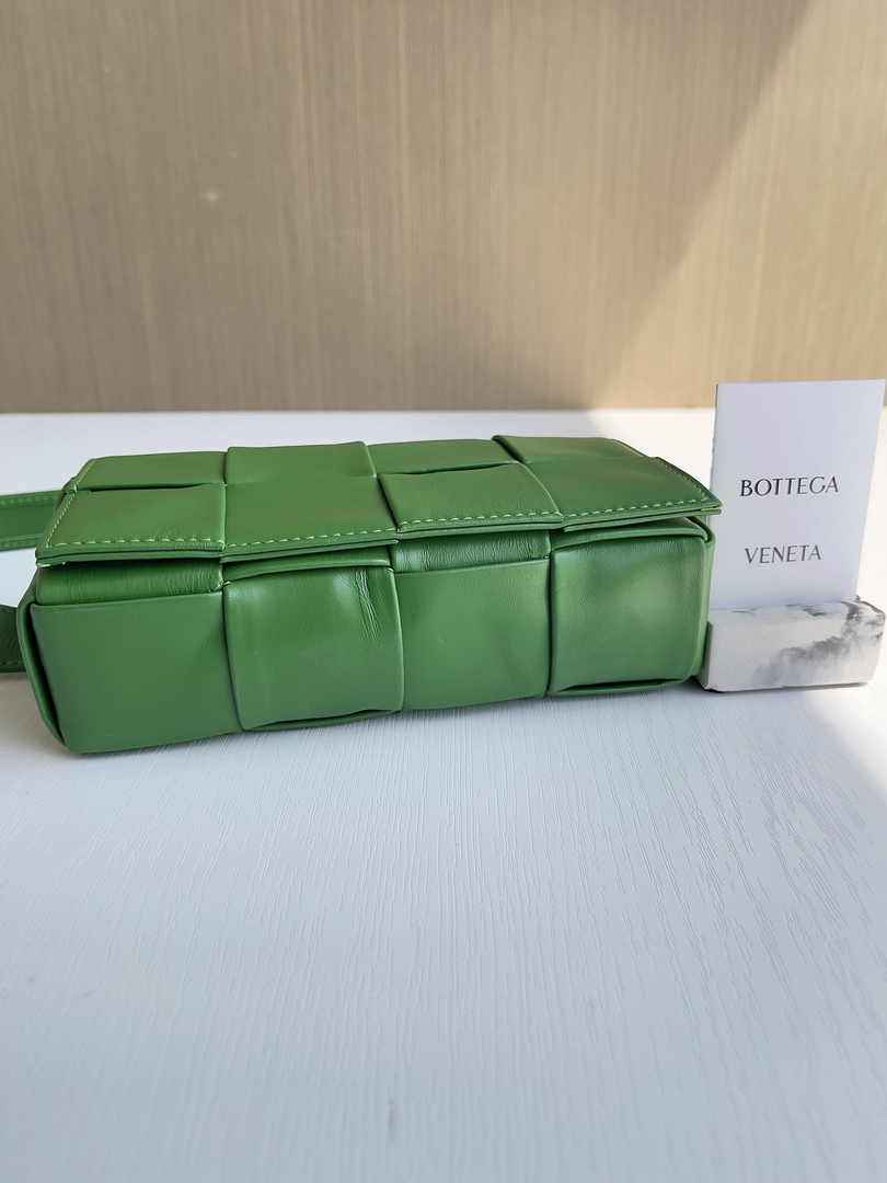 Bottega Veneta Cassette Belt Bag 651053 Lambskin Green