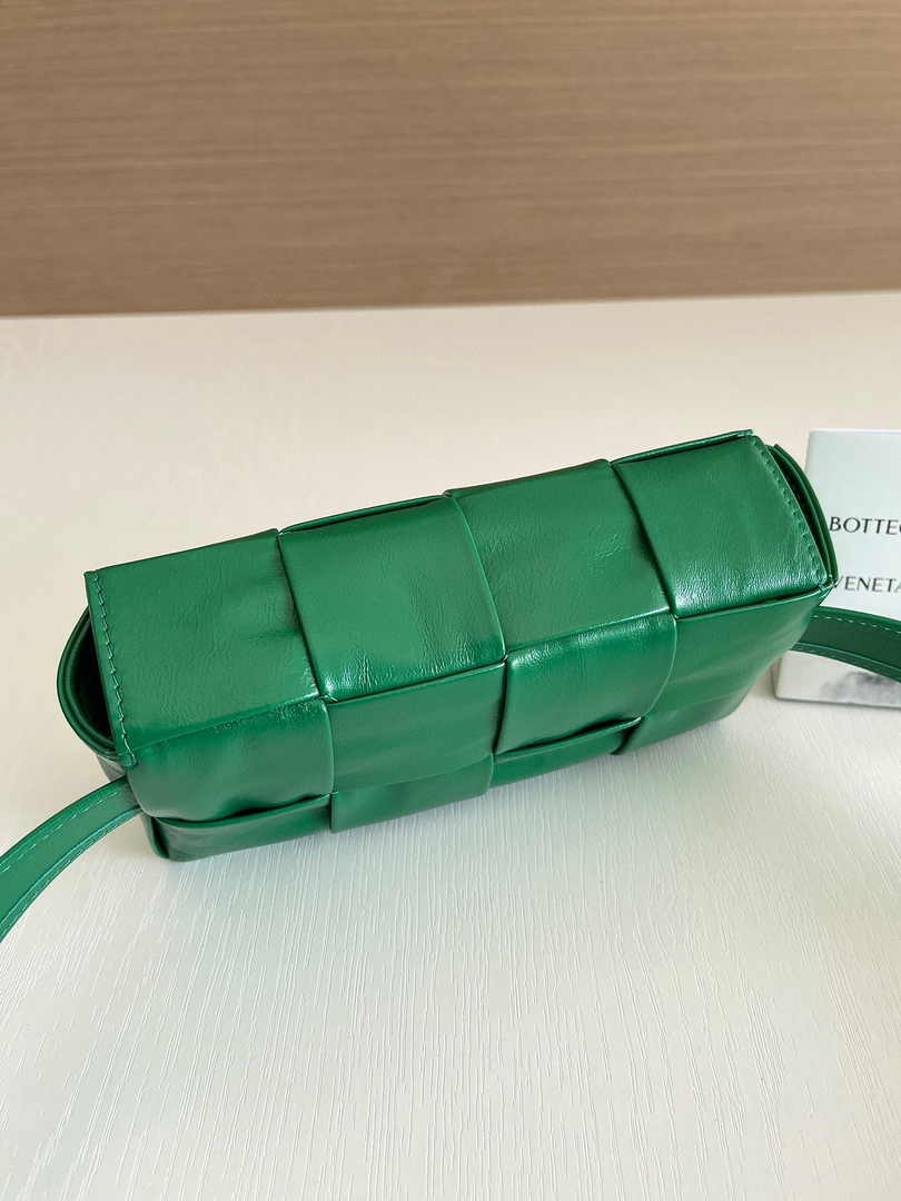 Bottega Veneta Cassette Belt Bag 651053 Lambskin Dark Green