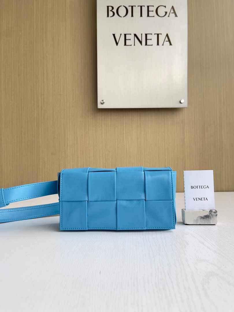 Bottega Veneta Cassette Belt Bag 651053 Lambskin Sky Blue