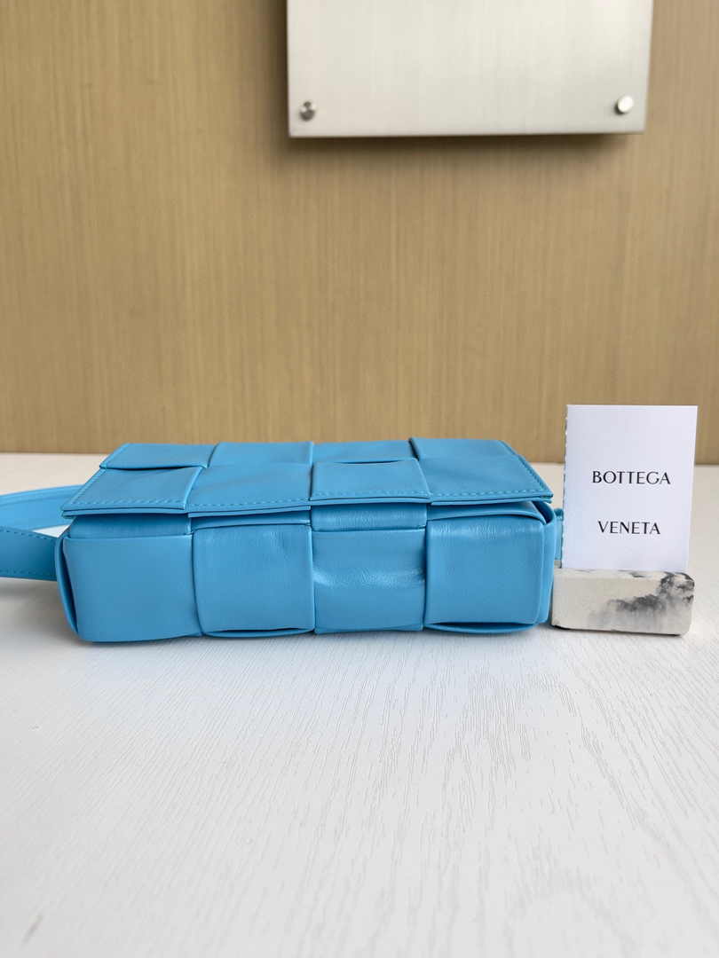 Bottega Veneta Cassette Belt Bag 651053 Lambskin Sky Blue