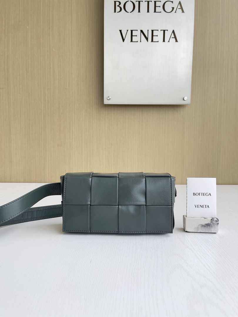 Bottega Veneta Cassette Belt Bag 651053 Lambskin Dark Green