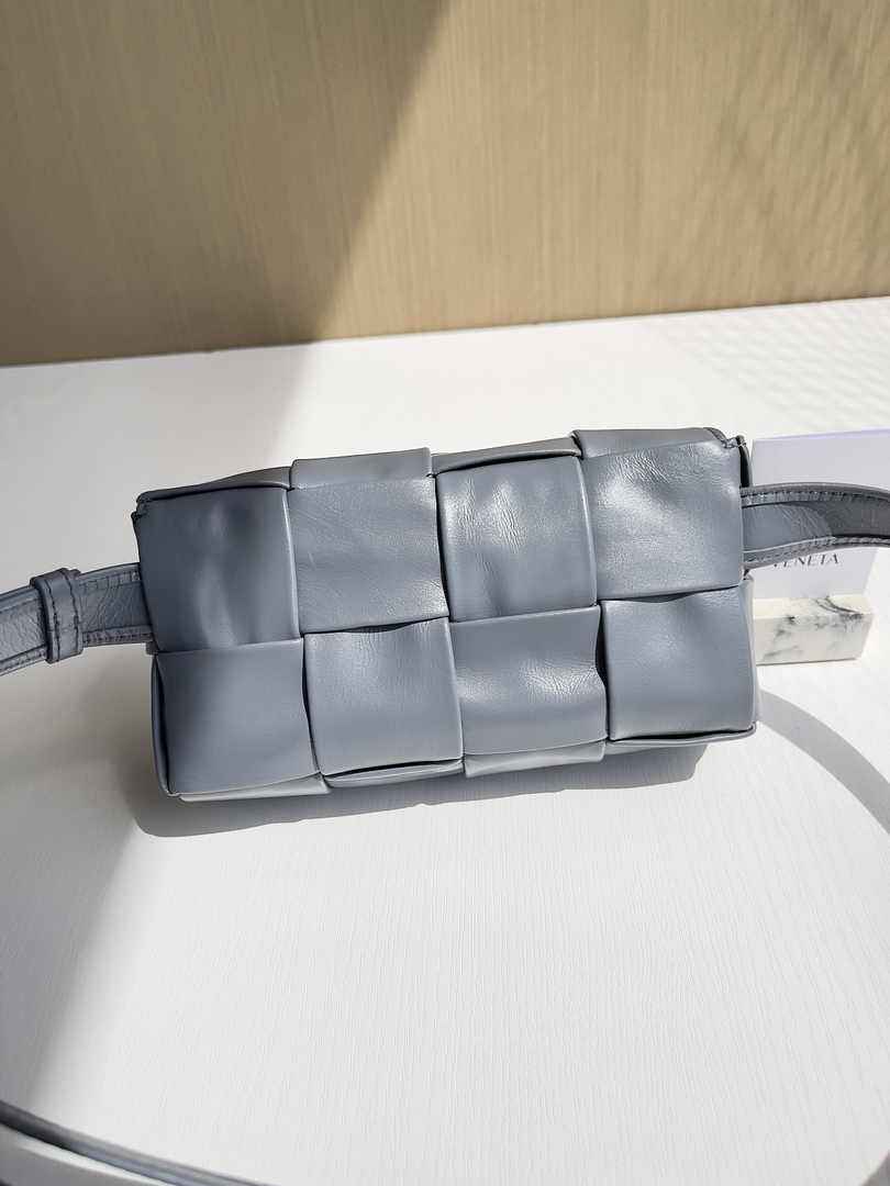 Bottega Veneta Cassette Belt Bag 651053 Lambskin Gray