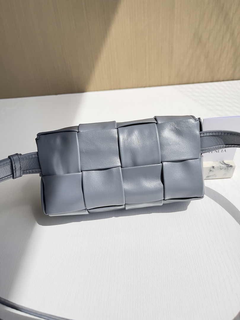 Bottega Veneta Cassette Belt Bag 651053 Lambskin Gray