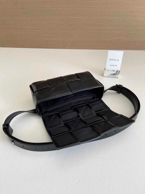 Bottega Veneta Cassette Belt Bag 651053 Lambskin Black