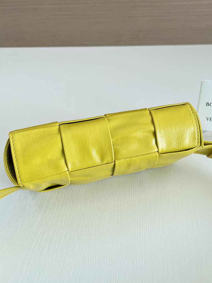 Bottega Veneta Cassette Belt Bag 651053 Lambskin Yellow