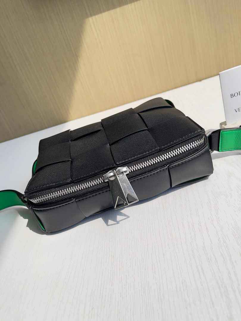 Bottega Veneta Cassette Camera Bag 730027 Black Calfskin