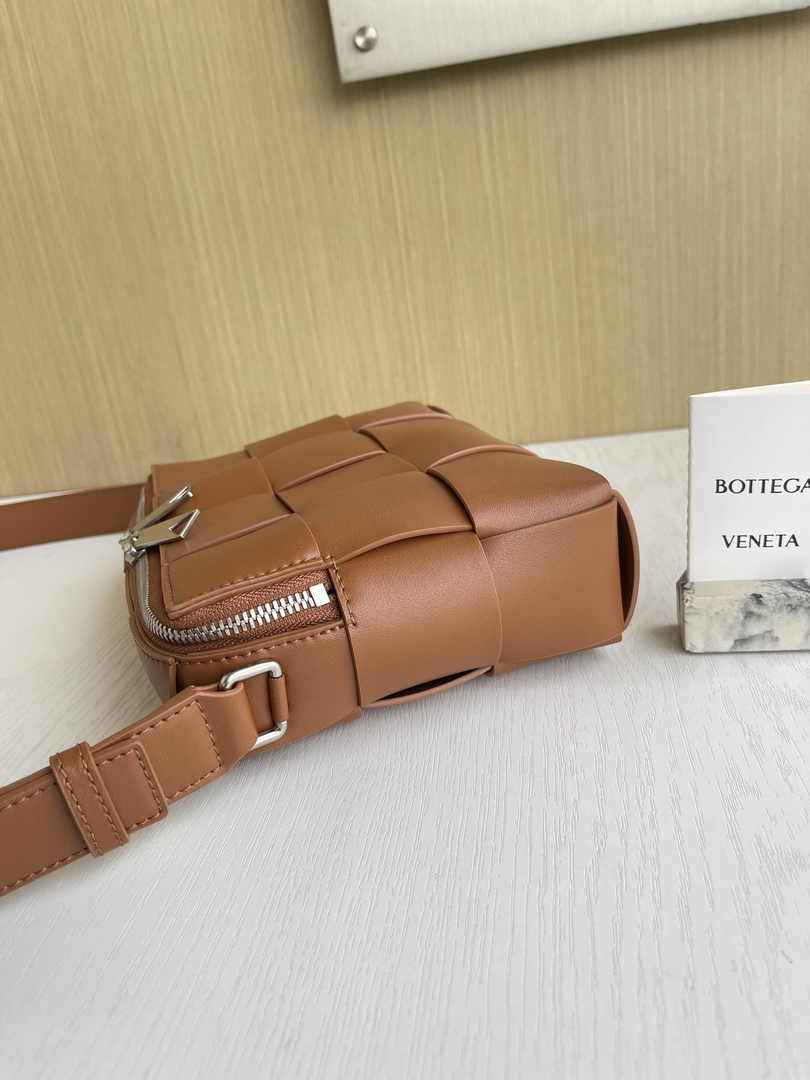 Bottega Veneta Cassette Camera Bag 730027 Calfskin Brown
