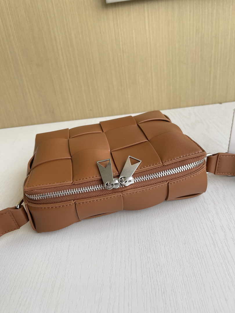 Bottega Veneta Cassette Camera Bag 730027 Calfskin Brown