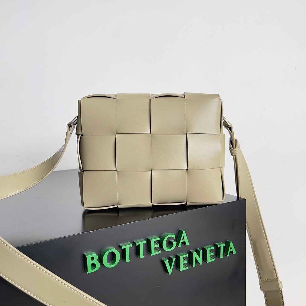 Bottega Veneta Cassette Camera Bag 730027 Calfskin Apricot