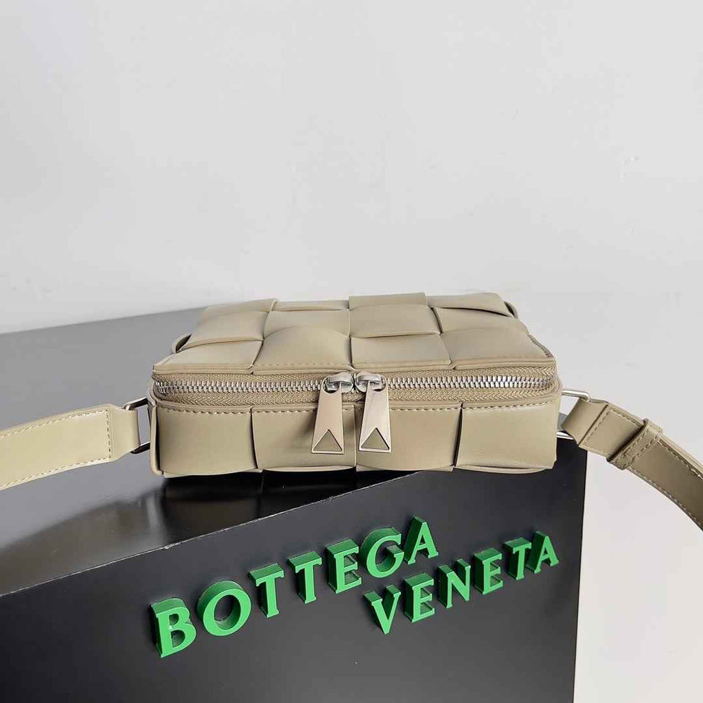 Bottega Veneta Cassette Camera Bag 730027 Calfskin Apricot