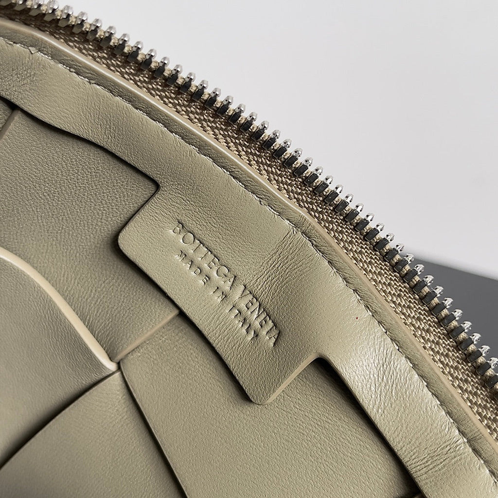 Bottega Veneta Cassette Camera Bag 730027 Calfskin Apricot
