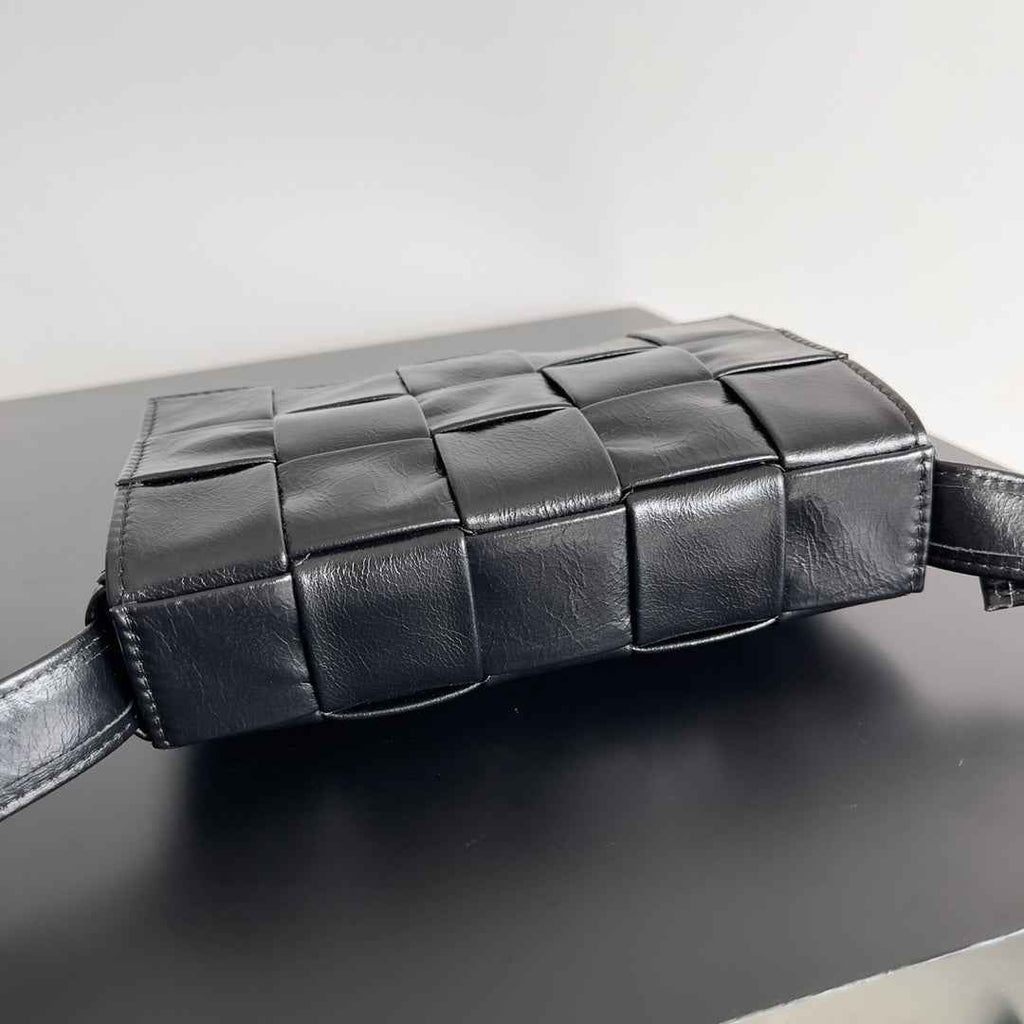 Bottega Veneta Small Cassette 717587 Lambskin Black