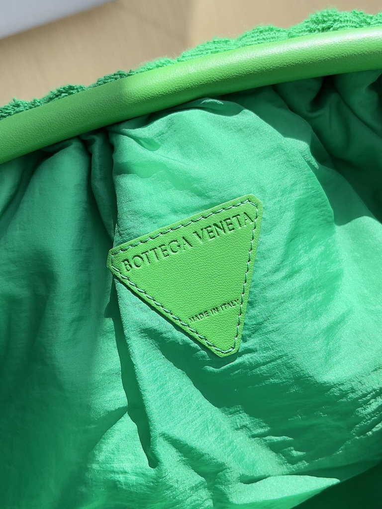 Bottega Veneta clutch 576227 Nylon Grass Green
