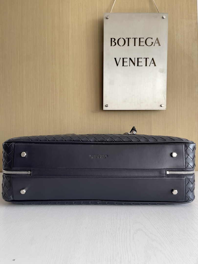Bottega Veneta Getaway Large Weekender 765620 Calfskin Black