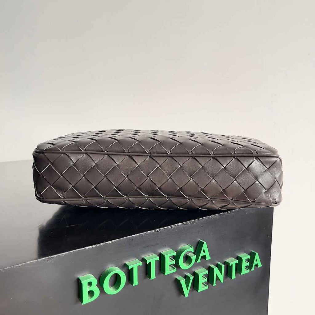 Bottega Veneta Intrecciato Large Organizer 765804 Calfskin Brown