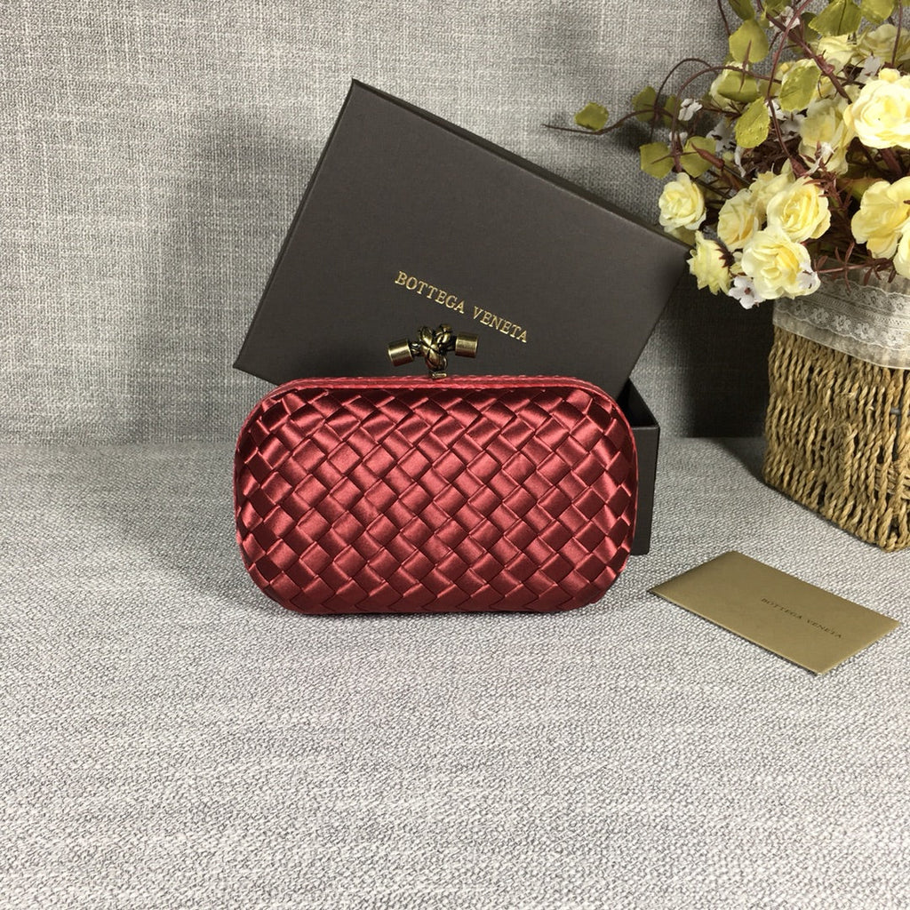 Bottega Veneta Knot 717622 Silk Red