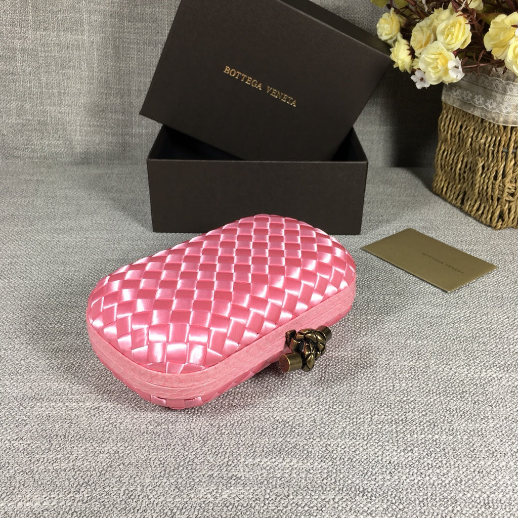 Bottega Veneta Knot 717622 Silk Pink