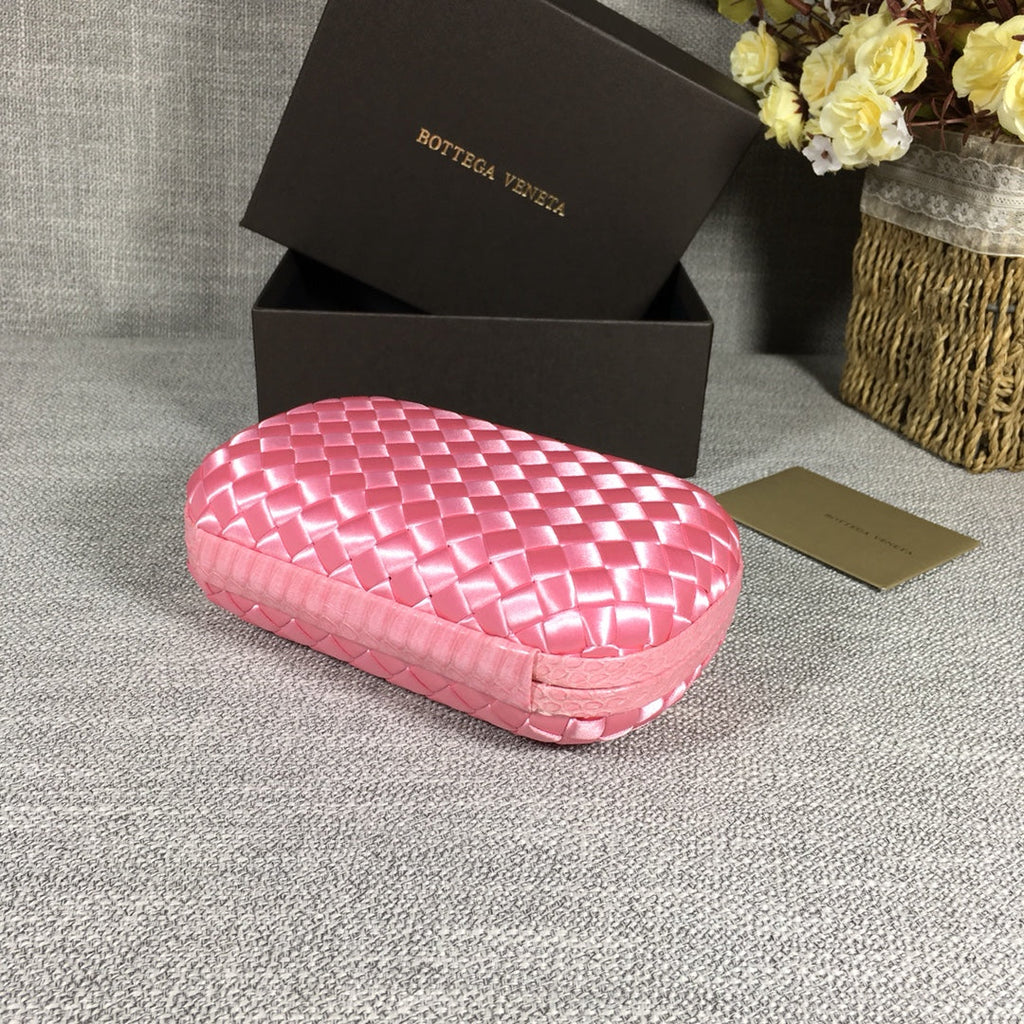 Bottega Veneta Knot 717622 Silk Pink