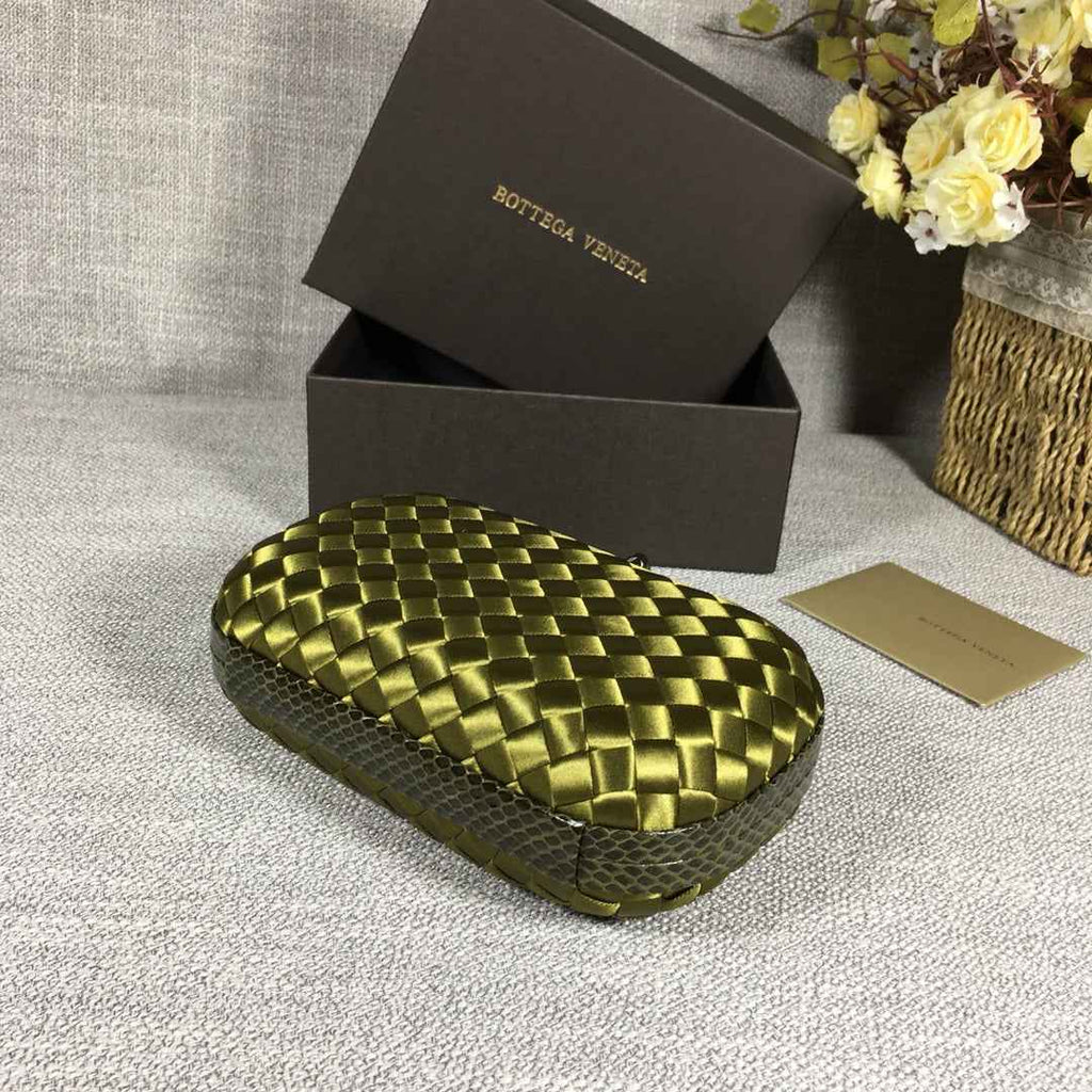 Bottega Veneta Knot 717622 Silk Green